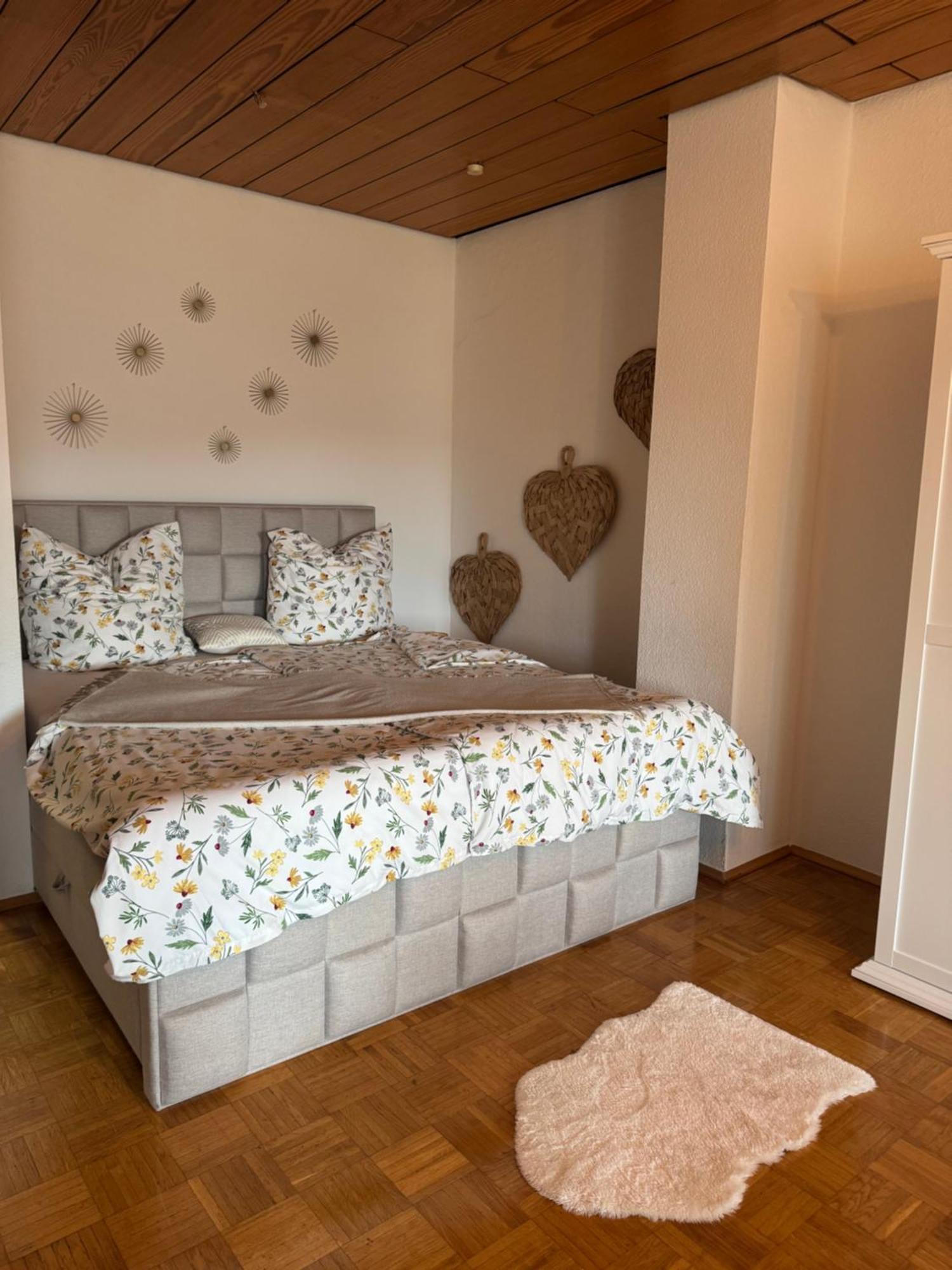 Ferienwohnung Christina บาดนอยเอินอาห์-อาร์ไวเลอร์ ภายนอก รูปภาพ